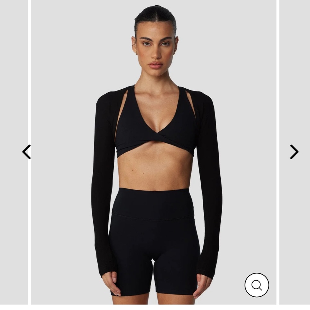 NWT Crop Shop Boutique Black Ribbed Bolero - CSB